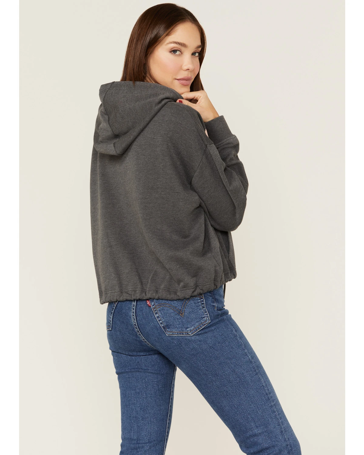 Wrangler Women's Charcoal Rose Logo Cropped Hoodie - Image 3