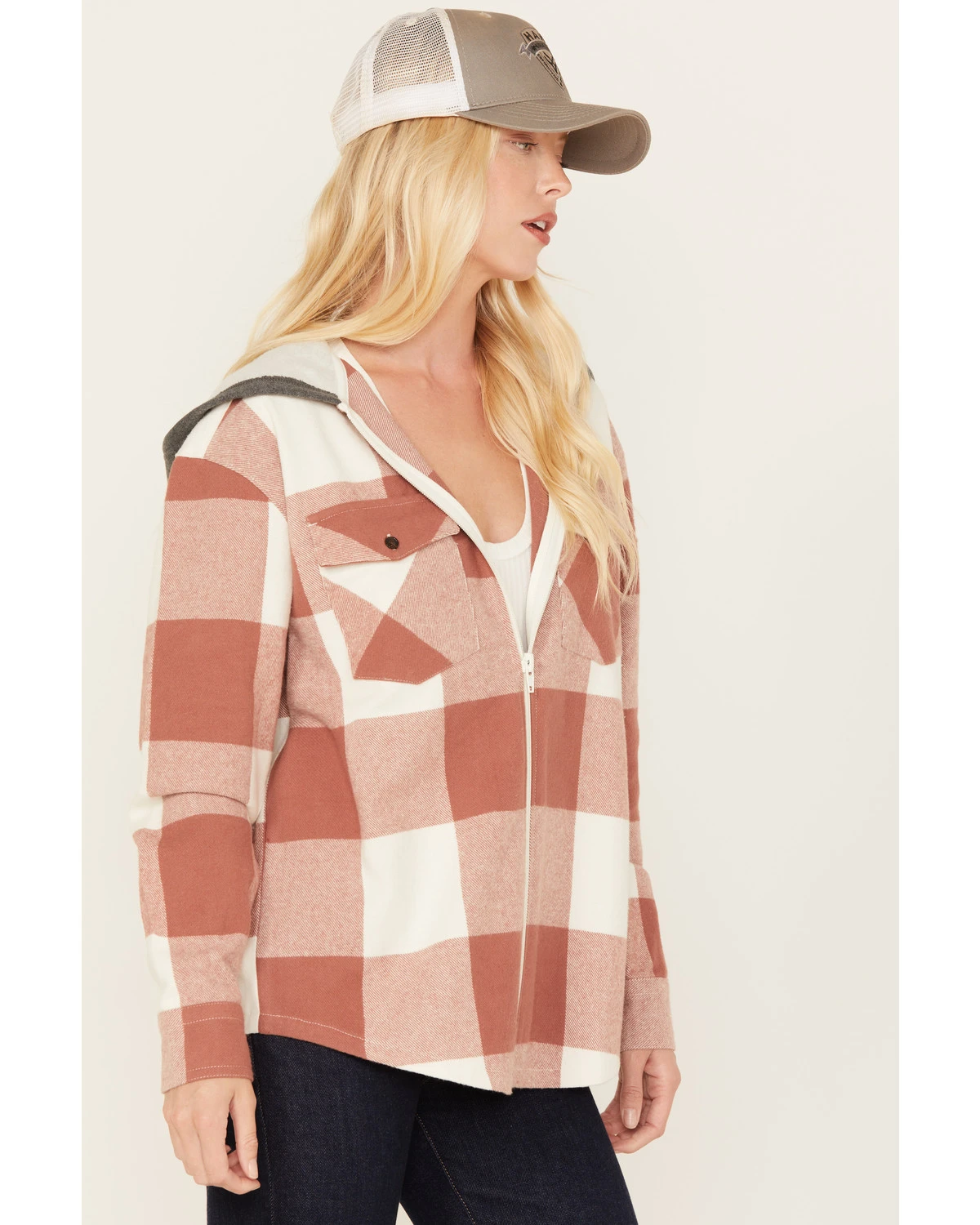 Cleo + Wolf Women's Buffalor Plaid Print Hooded Flannel Shirt - Image 2